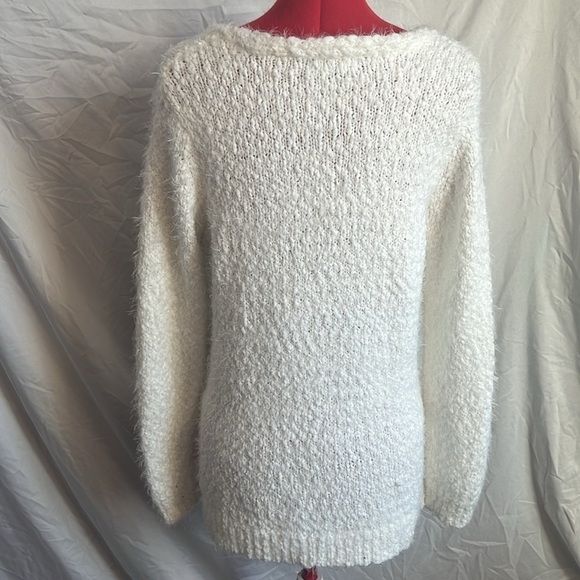 SM302 Kenneth Cole reaction fuzzy soft chunky knit sweater - Picture 3 of 5